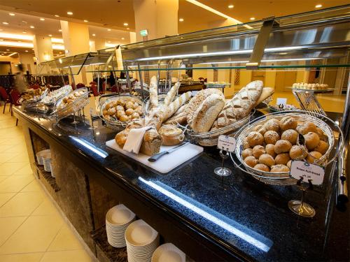 Fullboard & Catering Lezat2